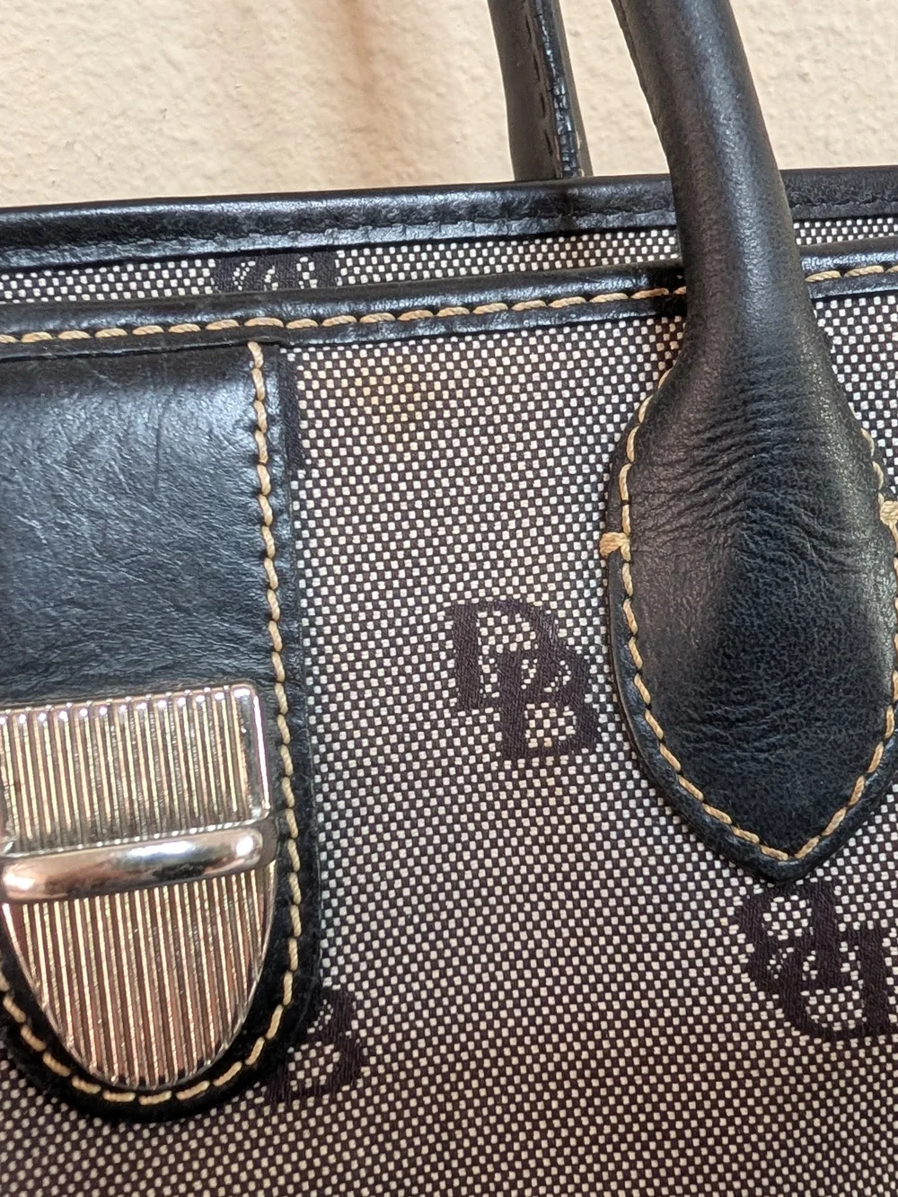 Dooney and Bourke Vintage DB Signature Tote Black Grey Push Lock Handbag